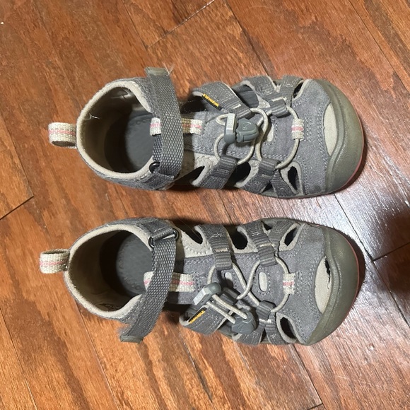 KEEN Seacamp II CNX water friendly sandals - Picture 1 of 5